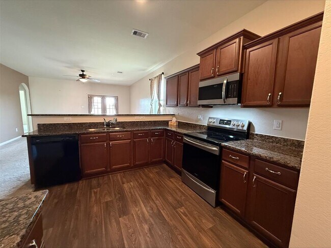 Building Photo - 2405 Nautica Terrace