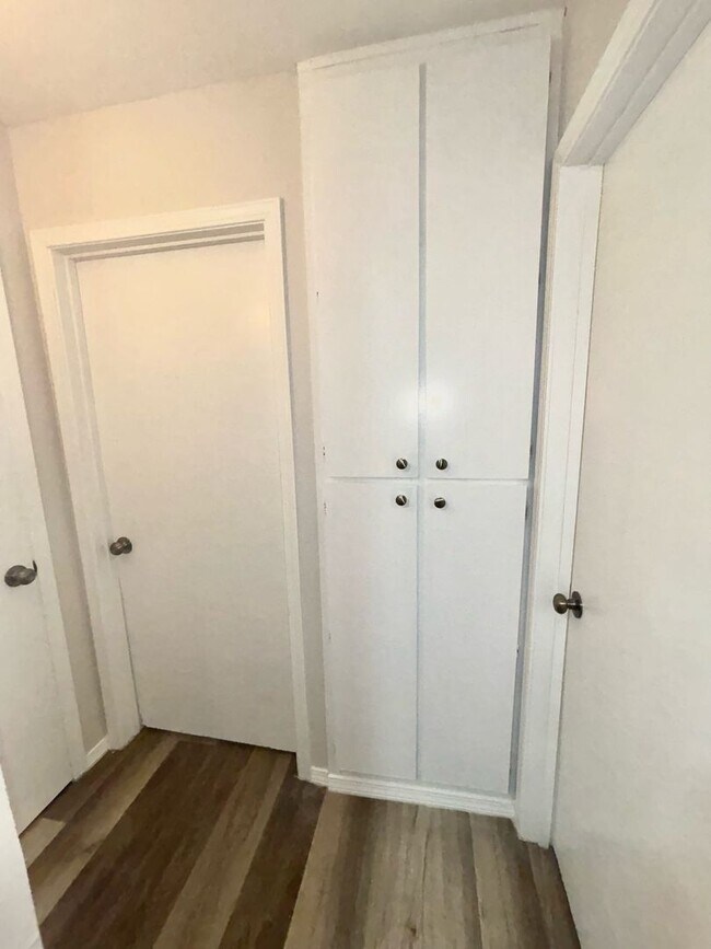 Building Photo - $100 OFF First Month’s Rent!LIMITED-TIME O...