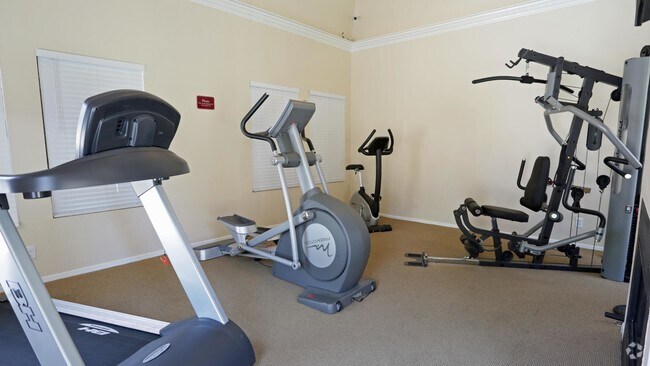 Interior Photo - Newporter Apartments