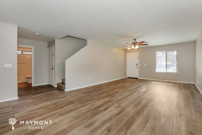 Building Photo - 2328 E Meadow Chase Dr