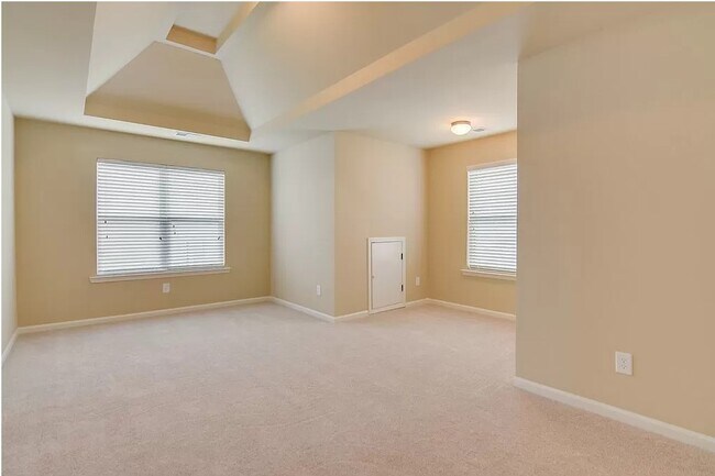 Building Photo - 151 Seaton Ave