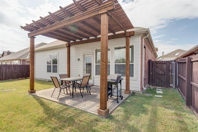 Building Photo - 1105 Lone Pine Dr