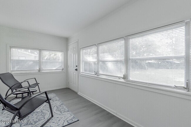 Building Photo - 1059 Little Ruth Rd