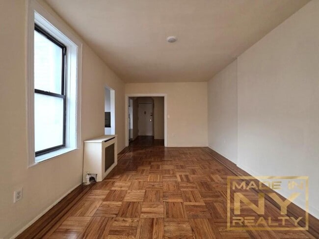 Building Photo - 2 bedroom in FLUSHING NY 11358