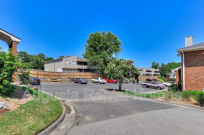 Building Photo - 2515 Center West Parkway - 2L