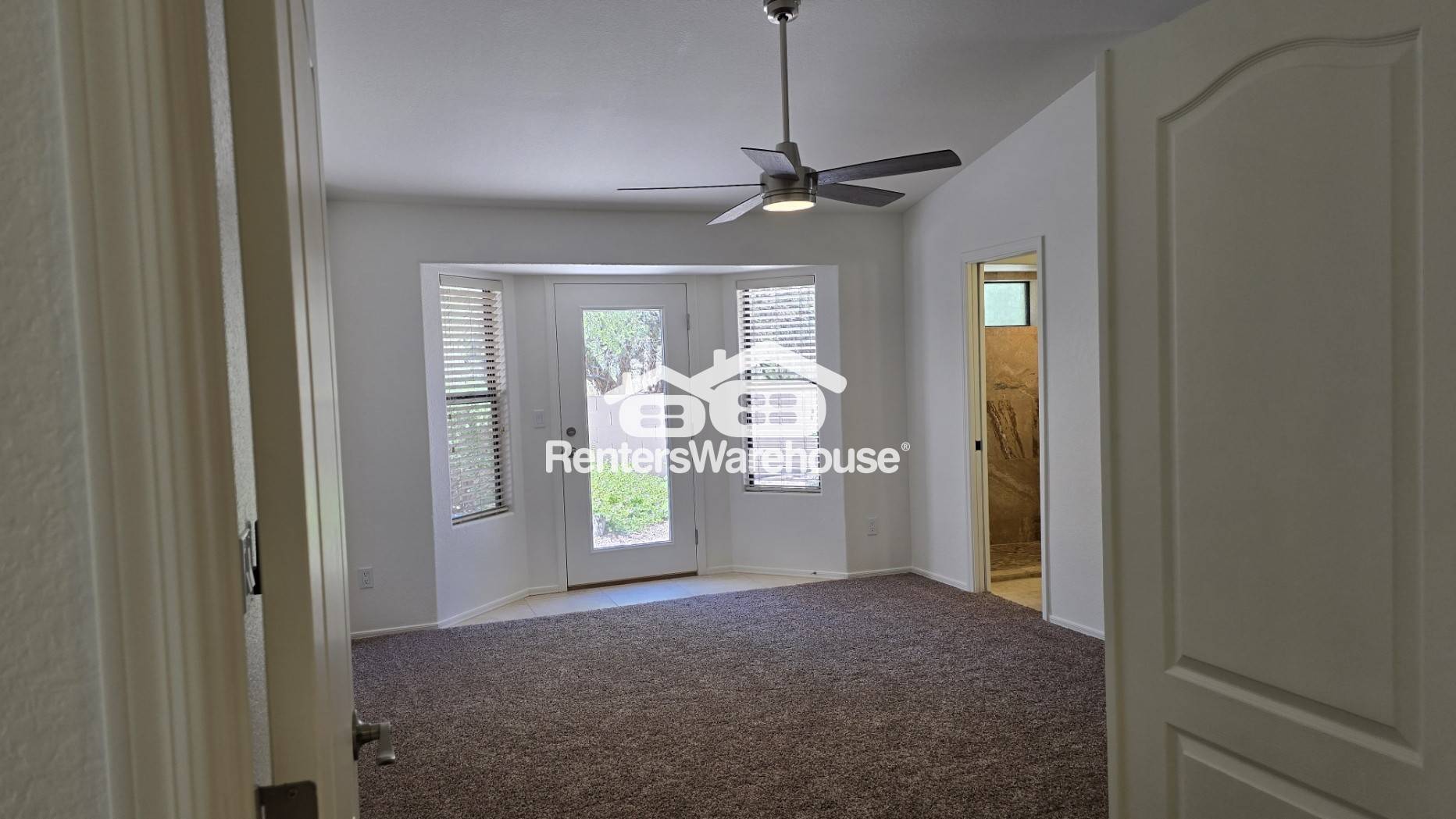 Building Photo - 80 Carolwood Dr