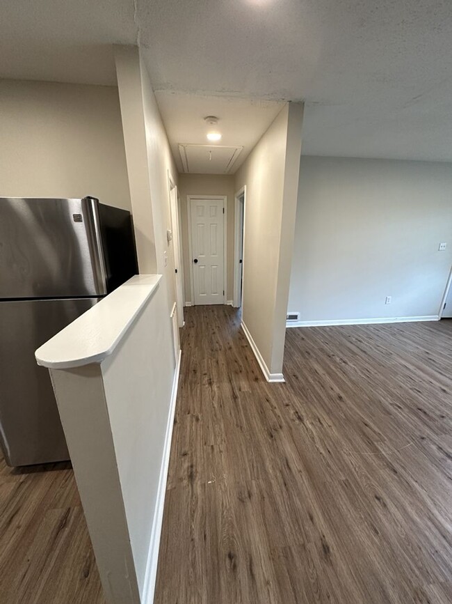 Building Photo - Charming Pet-Friendly 2BR Home with Off-Street Parking in Chattanooga