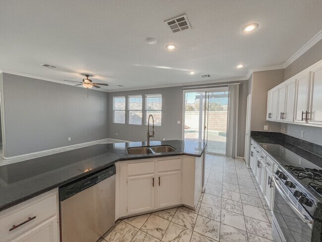 Building Photo - **$500 OFF MOVE IN BY 08/07/2026**Charming Two-Story Home In the Heart of Summerlin with Pool