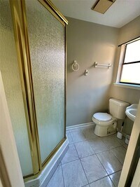 Building Photo - 2818 Stoney Wood Dr