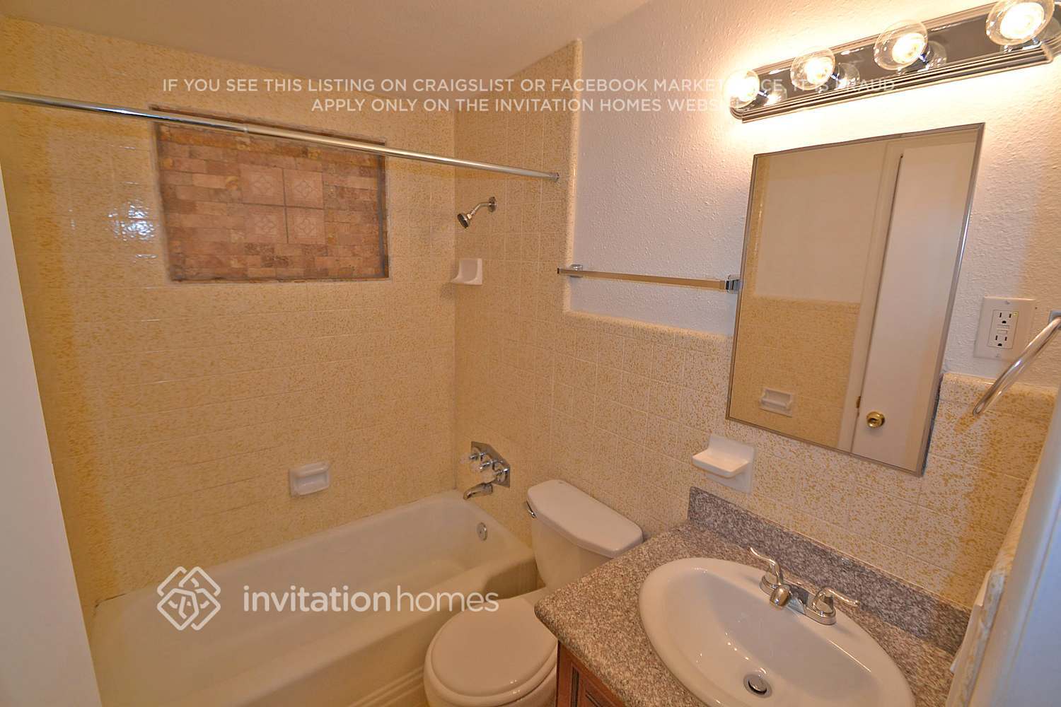 Building Photo - 3536 N 63rd Dr