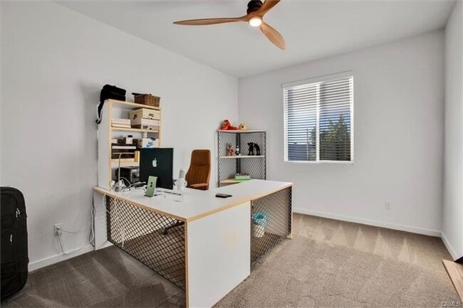 Building Photo - Stunning and Spacious 5BR 3BA Home w/ Solar Panels + Community Pool + Basketball/Tennis Court + S...