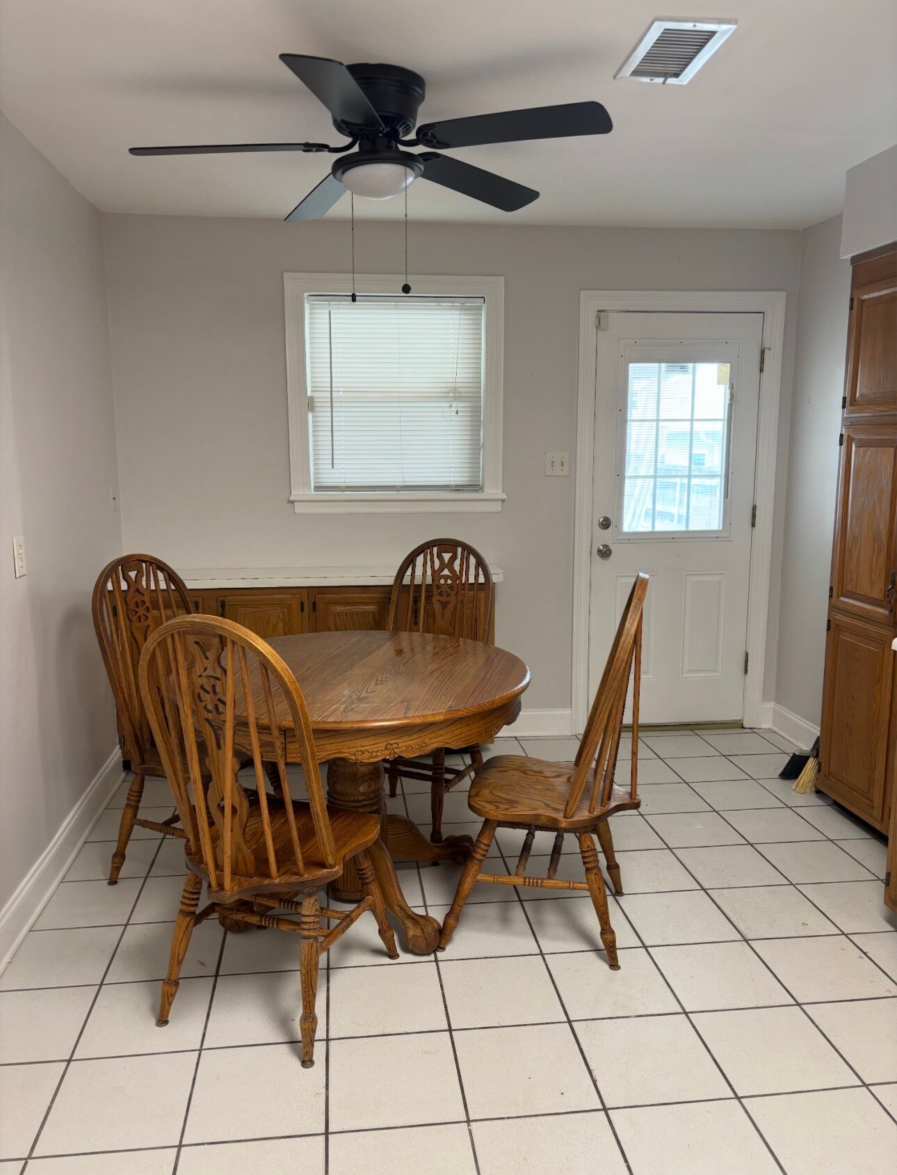 Kitchen table and chairs if needed - 1350 Sylvia Ave