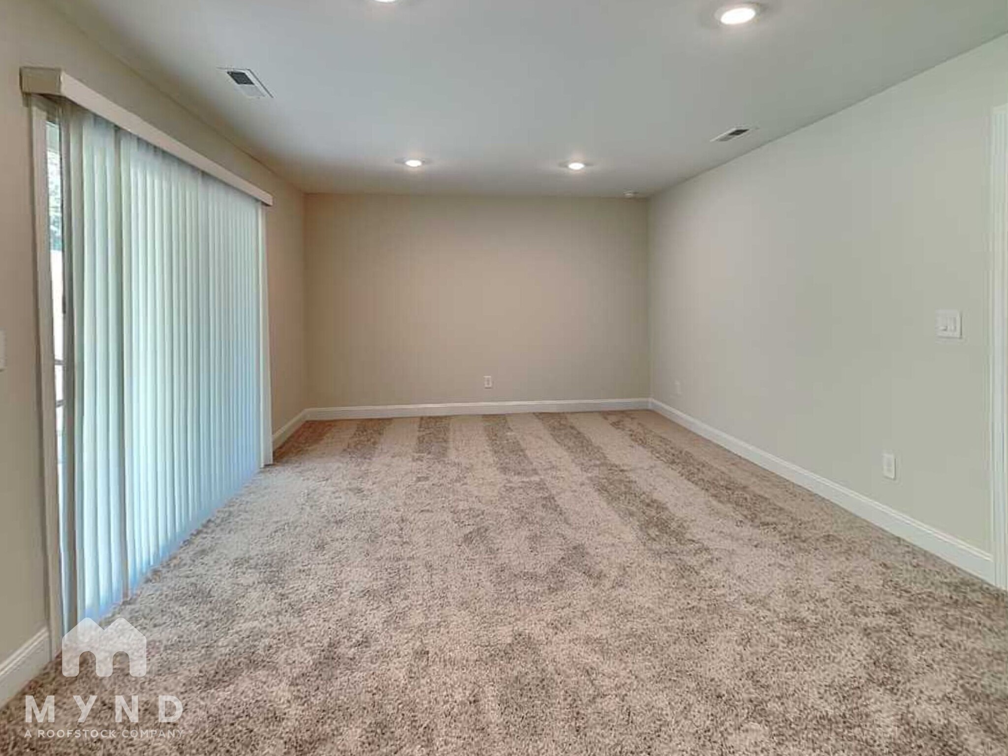 Building Photo - 6921 Woodland Stream Pl