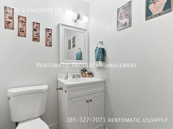 Building Photo - 3330 Yellow Rose Cir