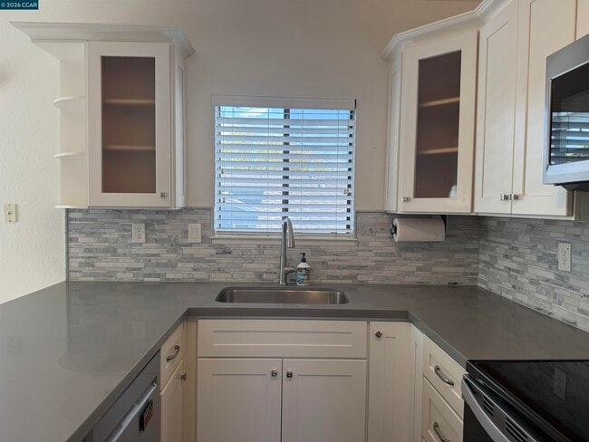 Building Photo - 1144 Maywood Ln