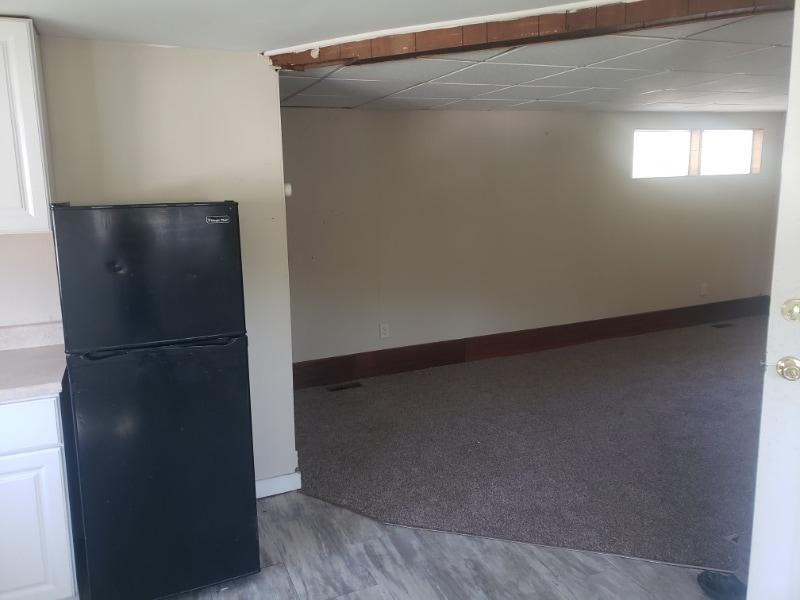 Building Photo - 413 Front St