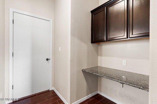 Building Photo - 2047 Dreamlight Pl