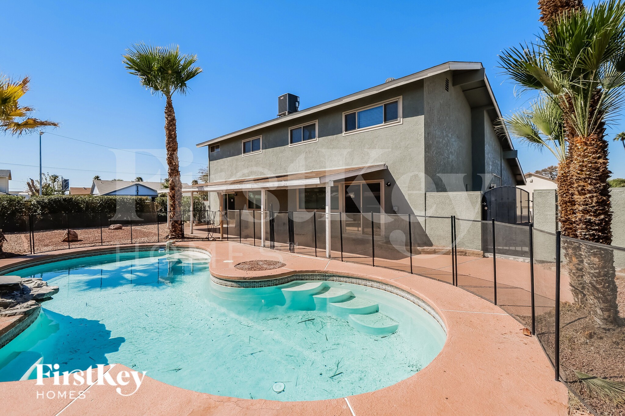 Building Photo - 5642 Clydesdale St