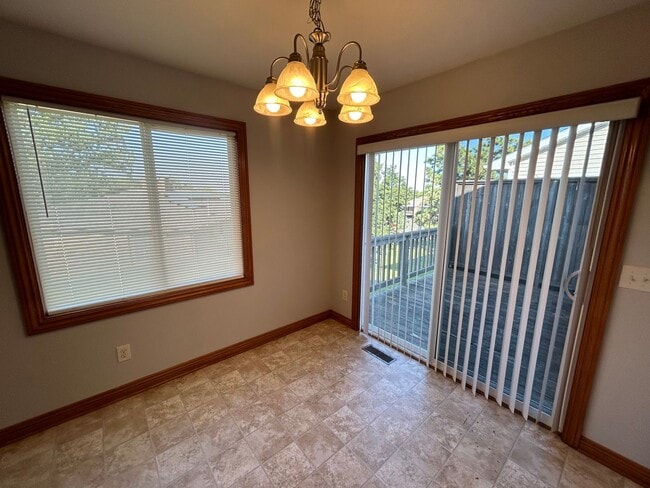 Building Photo - 7354 Mercy Ln