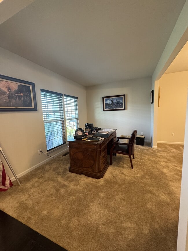 Building Photo - 14217 Belle Ave