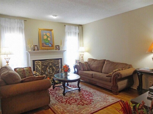 Building Photo - 5911 Woodway Place Ct