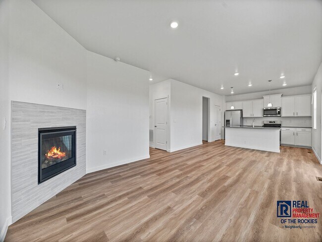 Building Photo - 4 Bed 2.5 Bath Newer Build in Berthoud!