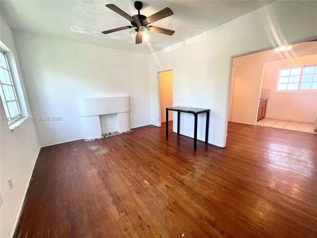 Building Photo - 1619 Meridian Ave