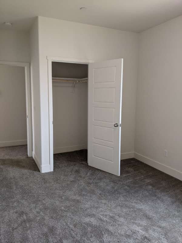 Building Photo - 2312 Vaca Way