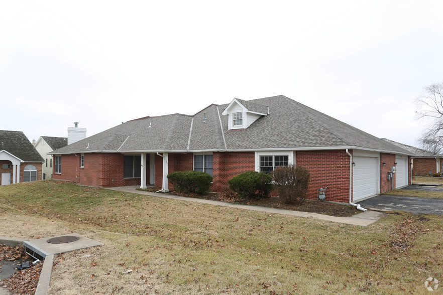 Primary Photo - Bethel Duplexes