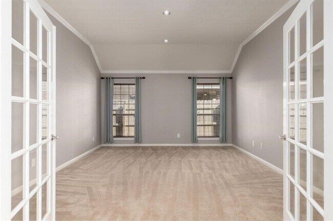 Building Photo - 2310 Pasqua Trail