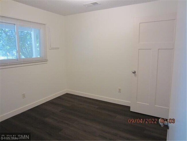 Building Photo - 7908 Beard Ave N