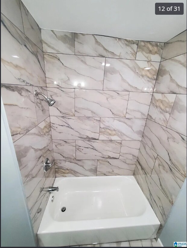 Building Photo - 1245 16th St SW