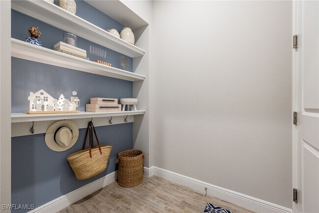 Building Photo - 3509 Pilot Cir