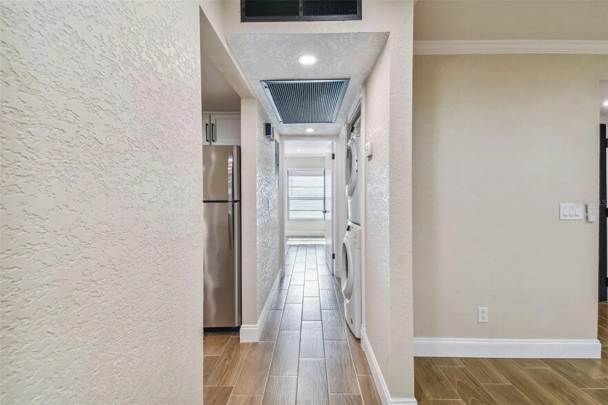 Building Photo - 4769 Puritan Cir