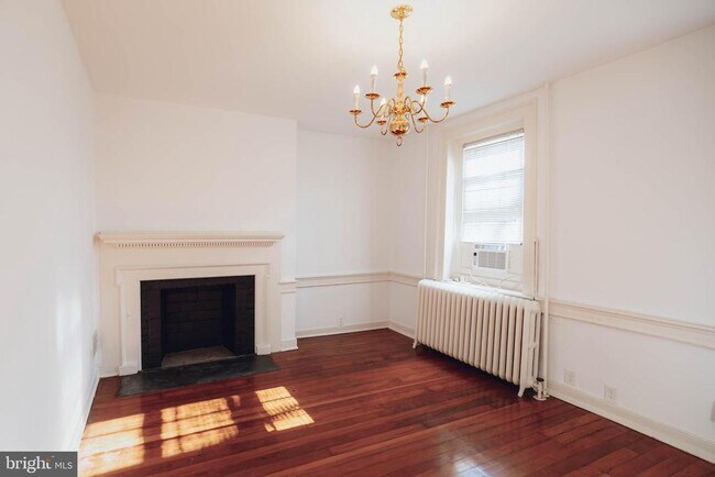 Building Photo - 407 N Washington St