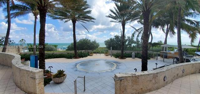 Building Photo - 6801 Collins Ave