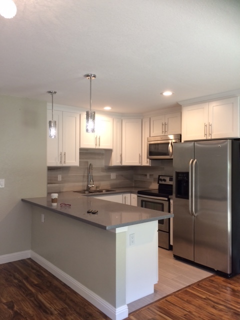 Kitchen - 1344 Daniel Ct