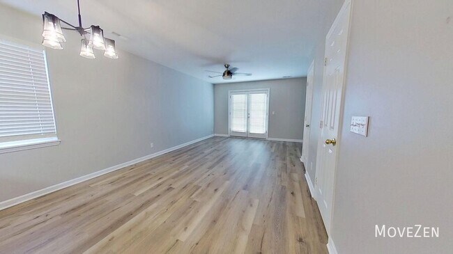 Building Photo - 5042 Lamppost Cir