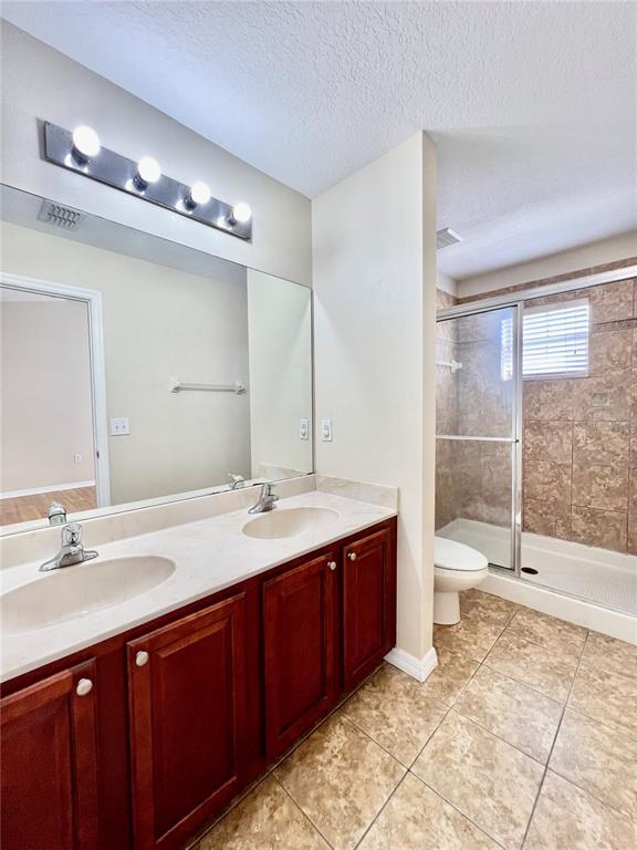 Building Photo - 20464 Needletree Dr