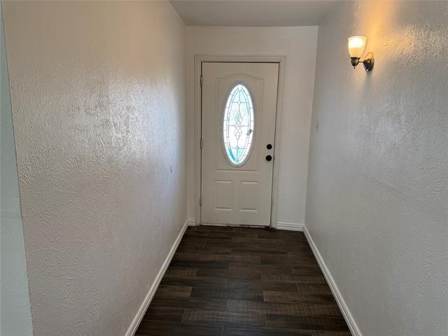 Building Photo - 4945 Wampler Dr