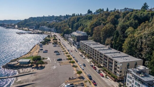 Building Photo - Enormous Waterfront Alki Condo w/ Stunning Views and Rare 2-Car Secure Parking