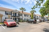 Building Photo - Spacious 2/2 Condo In Lancelot at Winter Park