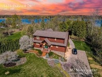 Building Photo - 5175 Parview Dr