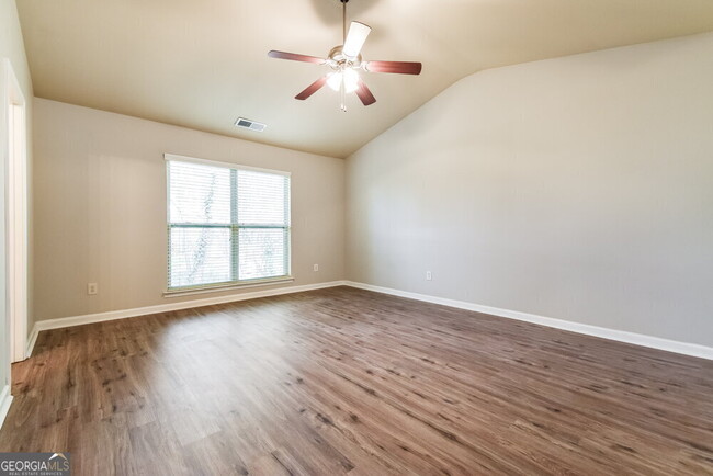 Building Photo - 118 Cassady Ln