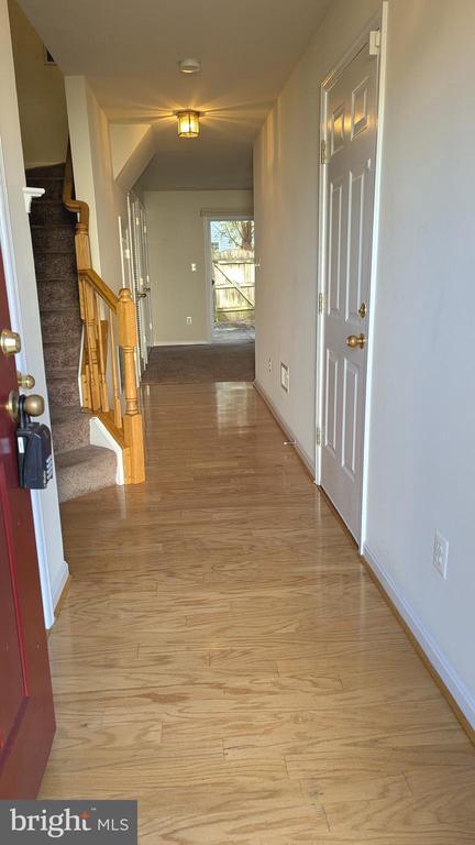 Building Photo - 5503 Sacramento Mews Pl