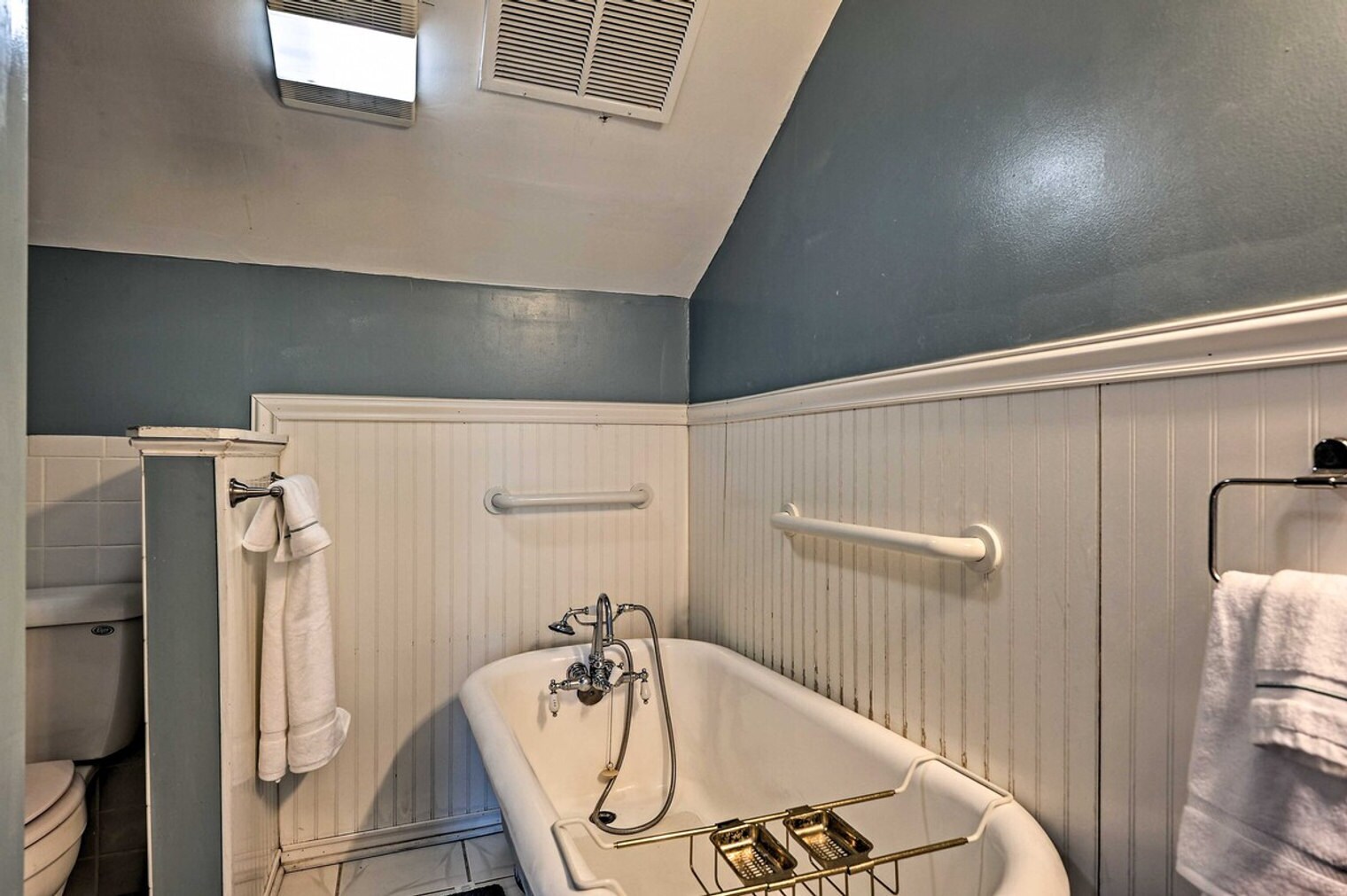 Building Photo - 1414 Regester Ave