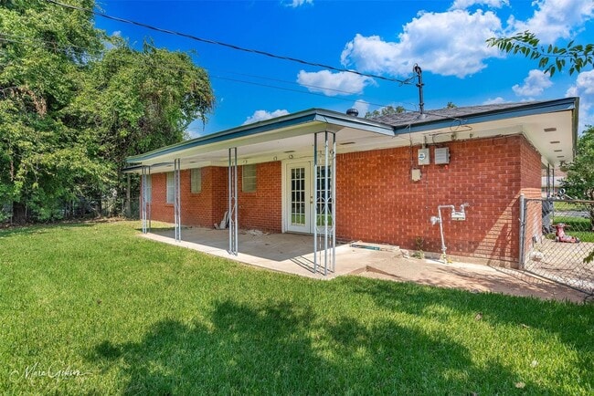 Building Photo - Rental Property in Bossier City