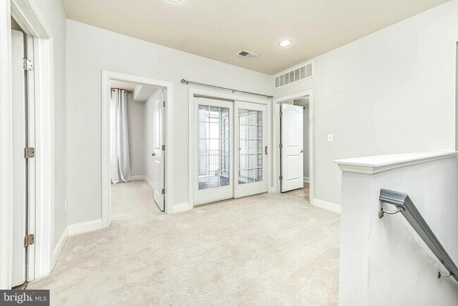 Building Photo - 15158 Kentshire Dr