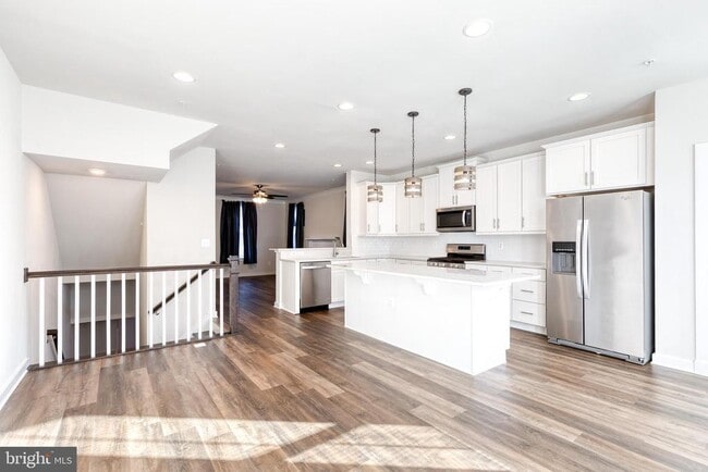 Building Photo - 1424 Becknel Ave