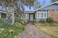 Building Photo - 2973 Arguello Dr
